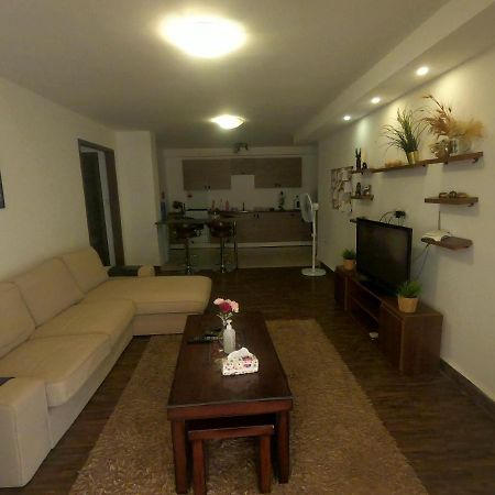Karrain Villa-The Apartment Мадаба Экстерьер фото